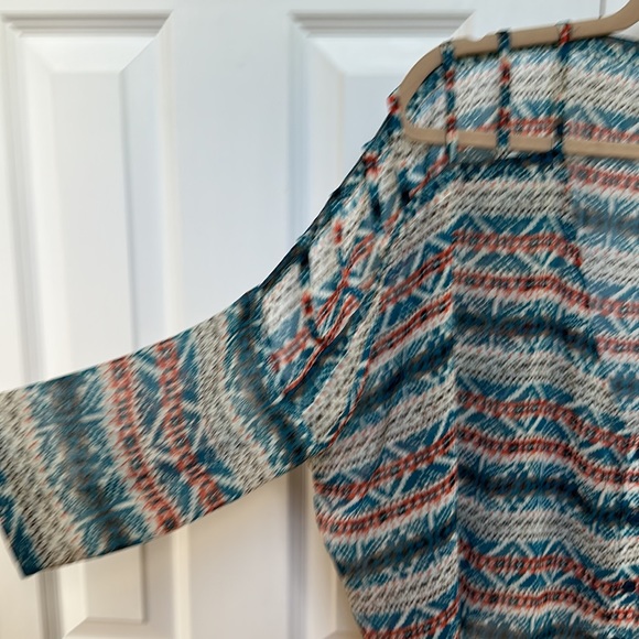 NWOT LF Millau Sheer Printed Top - Picture 5 of 7